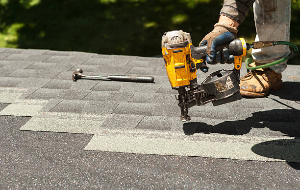 Best Flat Roof Repair Services  in West Liberty, KY